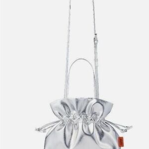 Elegant Silver Crossbody Bag with Ruched Design